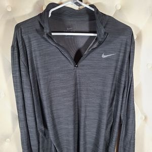 Mens Nike 1/4 zip Dri Fit Pull Over